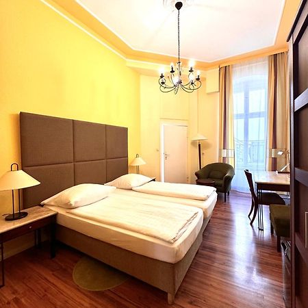 Hotel-Pension Michele Berlin Dış mekan fotoğraf