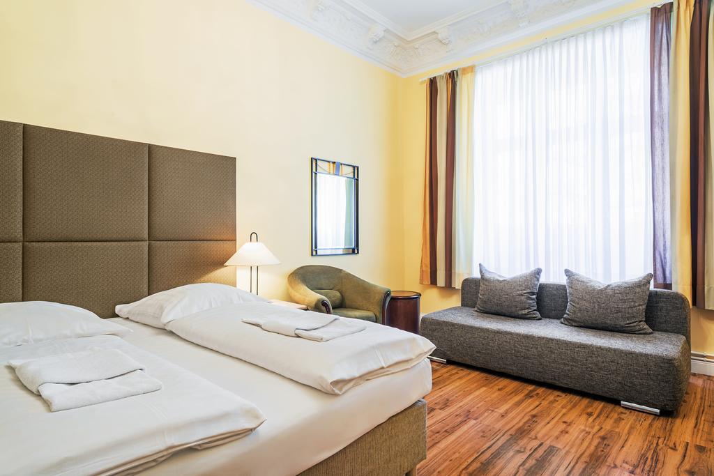 Hotel-Pension Michele Berlin Dış mekan fotoğraf